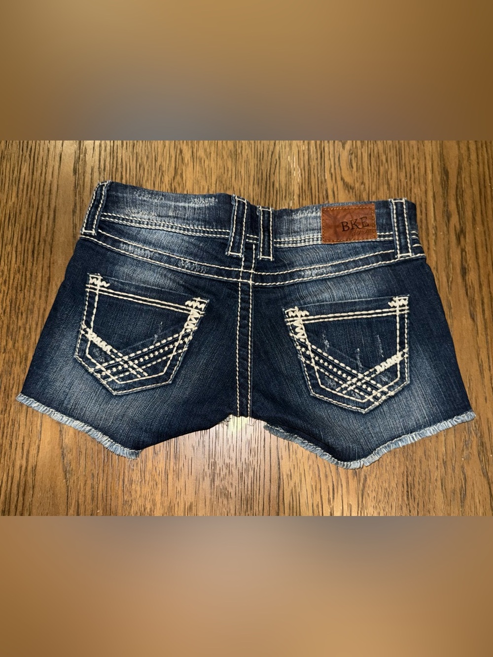 BKE Women's Dark Blue Distressed Denim Cutoff Shorts - Picture 6 of 6